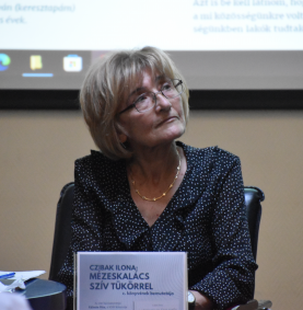 Czibak Ilona: Mézeskalács szív tükörrel c. könyvének bemutatója