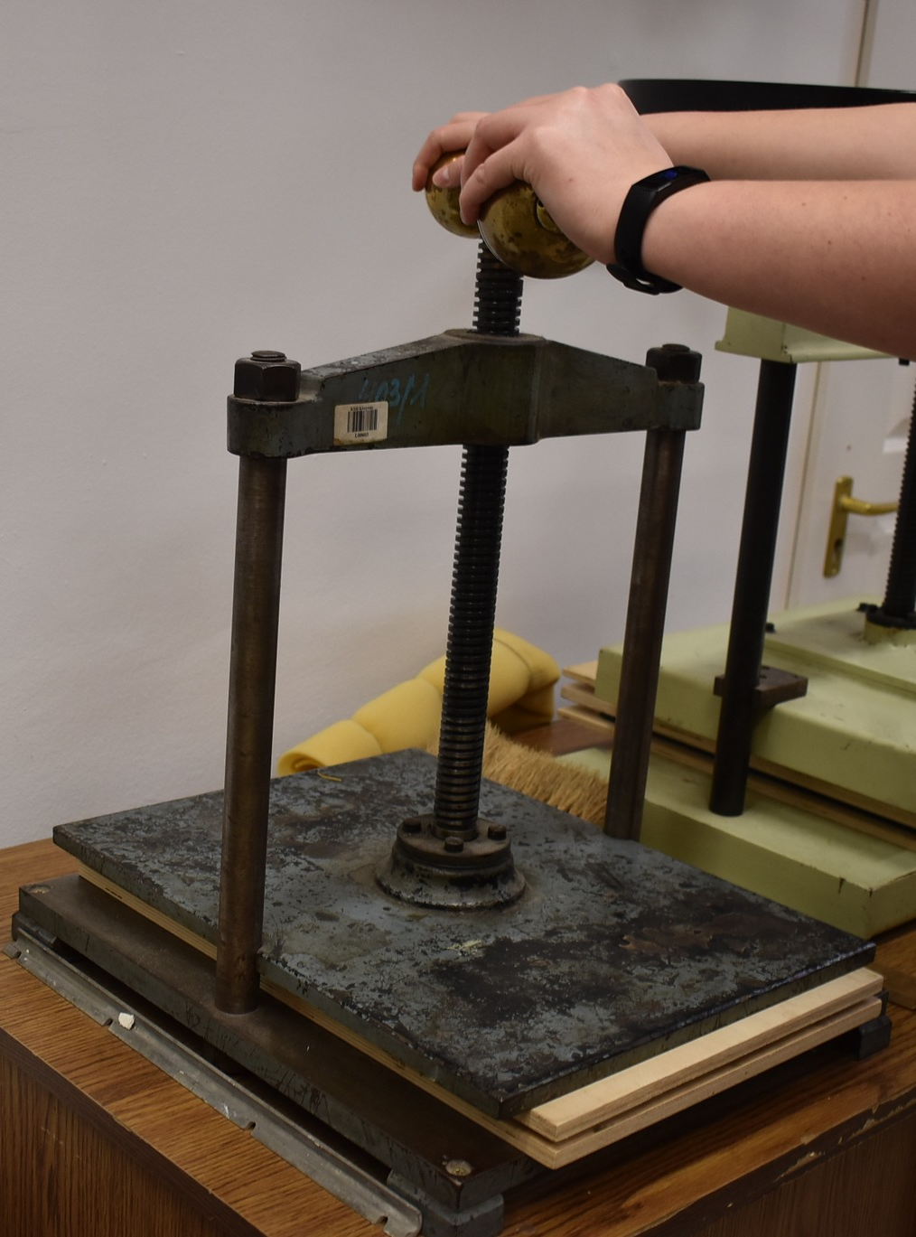 2025. december 09. és december 31. között szünetel a kötészettel kapcsolatos új megrendelések fogadása!